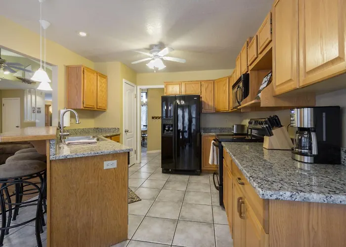 Coburn @ Country Club Game New Ac Pet And Family-friendly Holiday home *