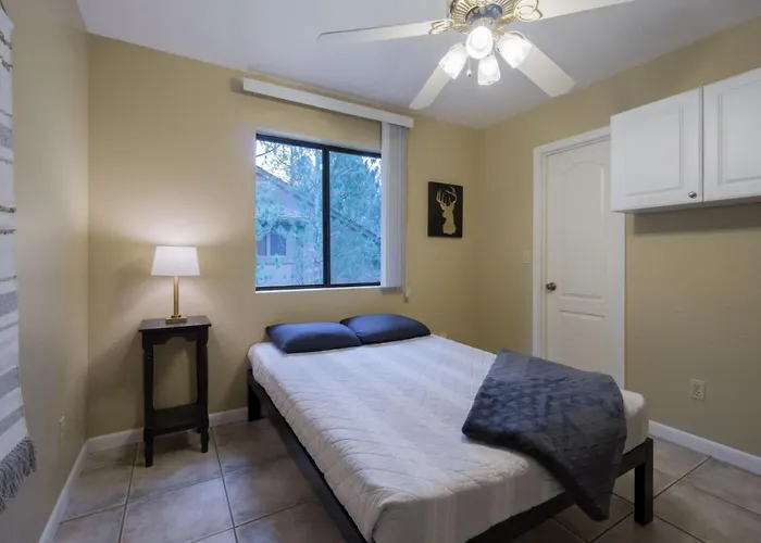 Coburn @ Country Club Game New Ac Pet And Family-friendly Holiday home *